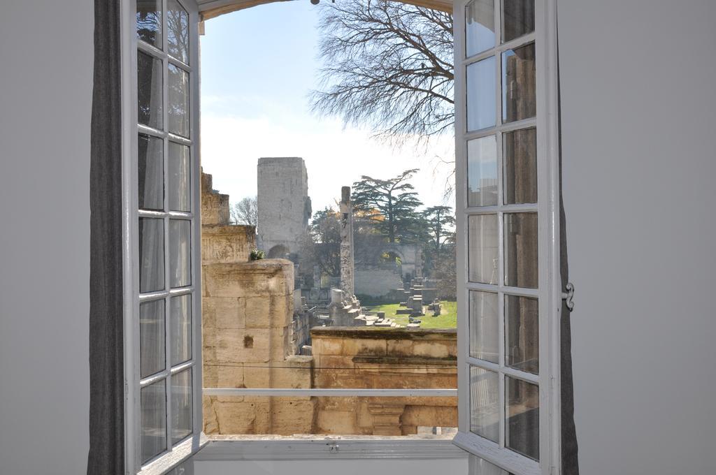 Holiday In Arles -Appartement Du Theatre Antique ภายนอก รูปภาพ